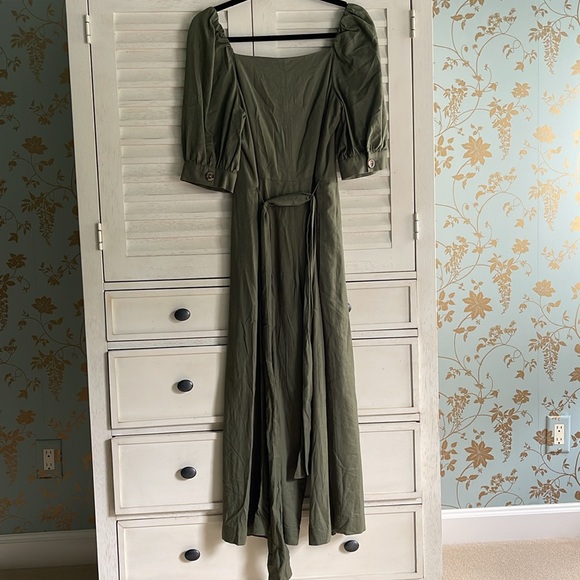 Gal Meets Glam Sylvie Jumpsuit - Picture 4 of 5